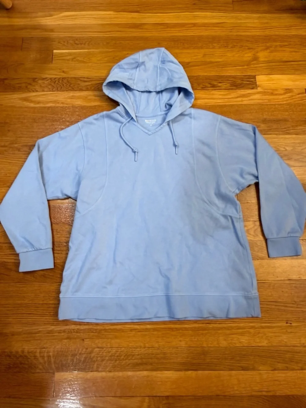 Athleta Sundown Hoodie in Light Blue - Size Medium
